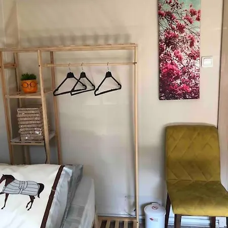 アパート Your Exclusive In A Cosmopolitan Location *
